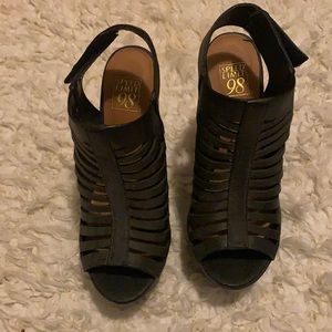 Cute black heels for a fun night out!